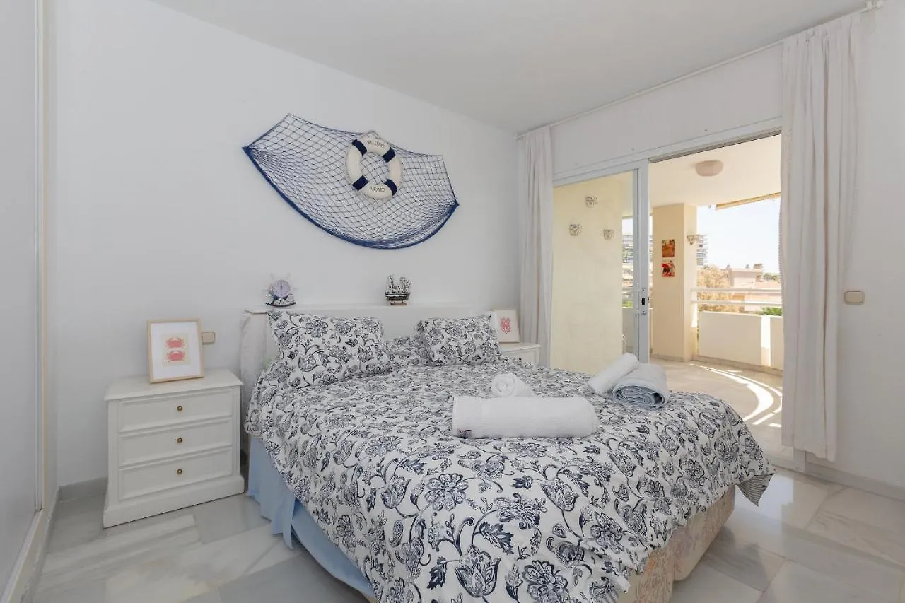 Carihuela Beach Torremolinos 0*,